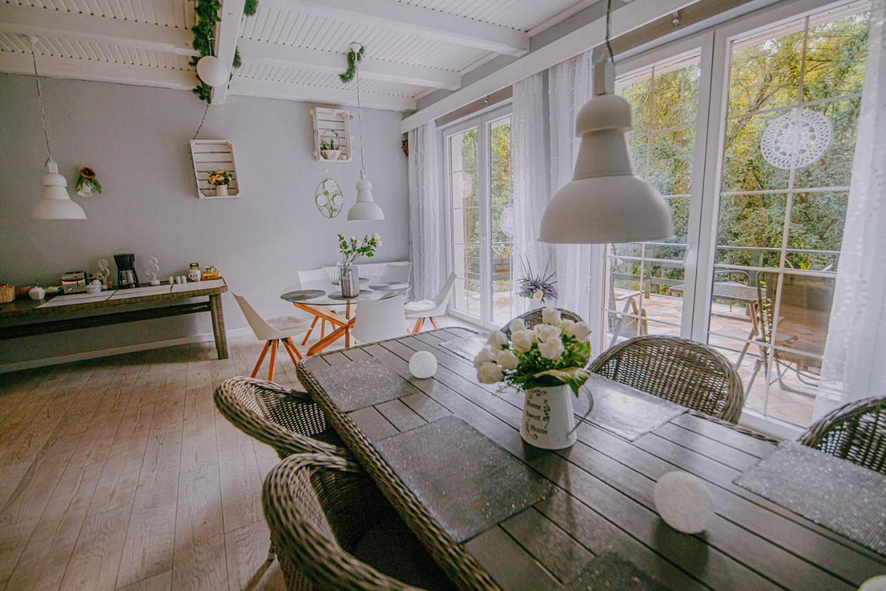 Zacisze Lesne Nad Pilica Bed & Breakfast Spala Bagian luar foto
